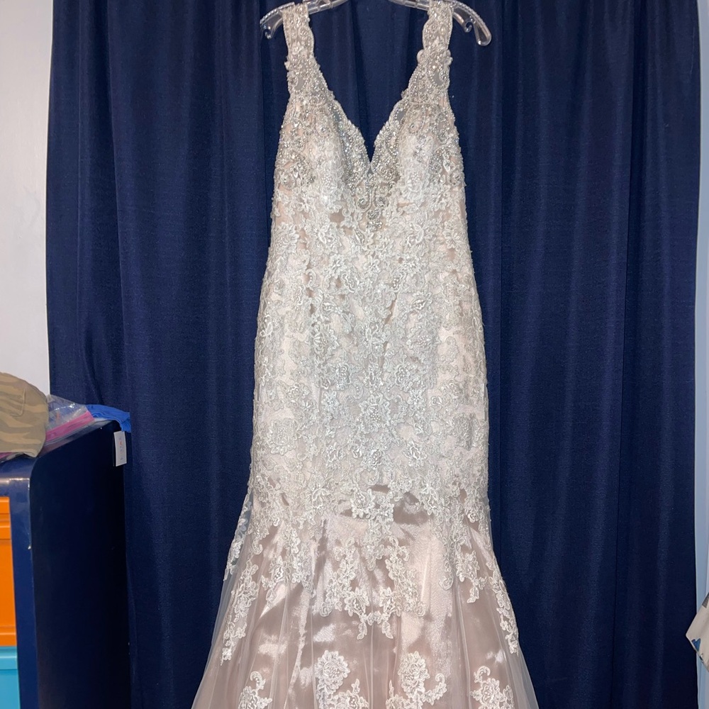 Wedding dress size 10